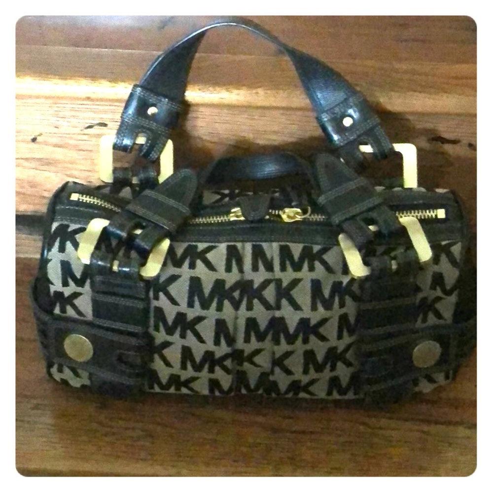 Beautiful, like new, Michael Kors handbag